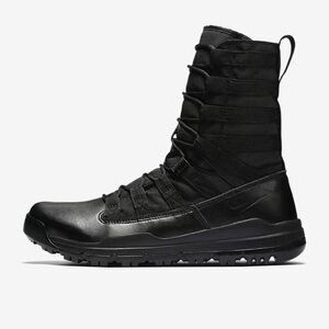 Nike SFB Tactical Boots / Combat Boots M7.5 W9